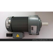 成都，綿陽(yáng)紙箱機(jī)械用GH32軸臥式齒輪減速電機(jī) 1.5KW三相減速電機(jī)價(jià)格