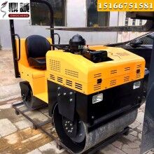 看成??！看1.5噸座駕式柴油壓路機 雙鋼輪壓路機 溝槽施工壓土機