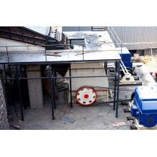 時(shí)產(chǎn)200噸錘式破碎機(jī)有哪些型號？多少錢一臺？Z90