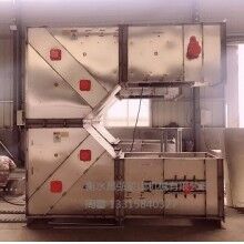 一款專用于大米種子的Z型提升機(jī)，驅(qū)動(dòng)功率小，節(jié)能環(huán)保，便與保養(yǎng)