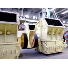 在砂石緊缺的非常時期，小型碎沙機發(fā)揮大作用