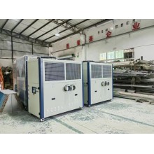 橋梁焊接工人專用低溫冷風(fēng)機，橋梁焊接專用制冷機降溫制冷，橋梁焊接常用冷凍機制冷，橋梁焊接采用冷卻機降溫制冷