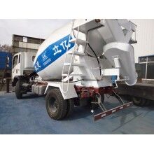 5m3混凝土罐車最新價格，億立攪拌罐車廠家直銷